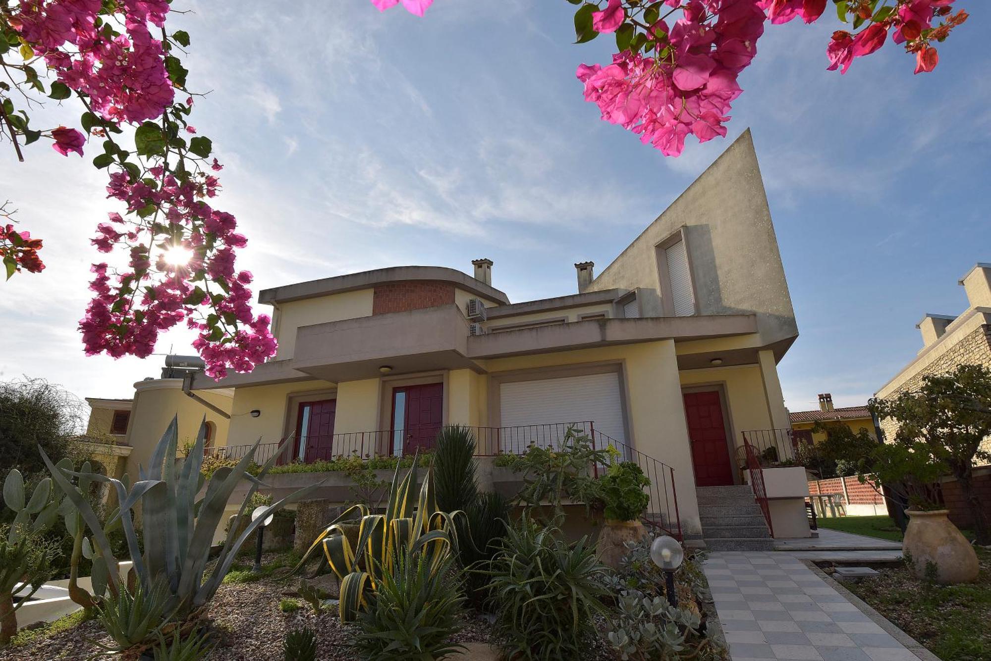 Villa Isola Bella - Costa Verde Mogoro Exteriör bild